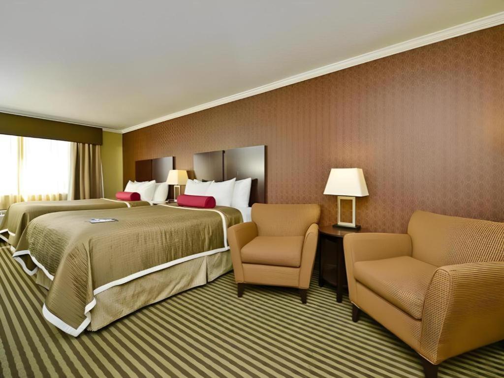 Best Western Plus Olathe Hotel Extérieur photo
