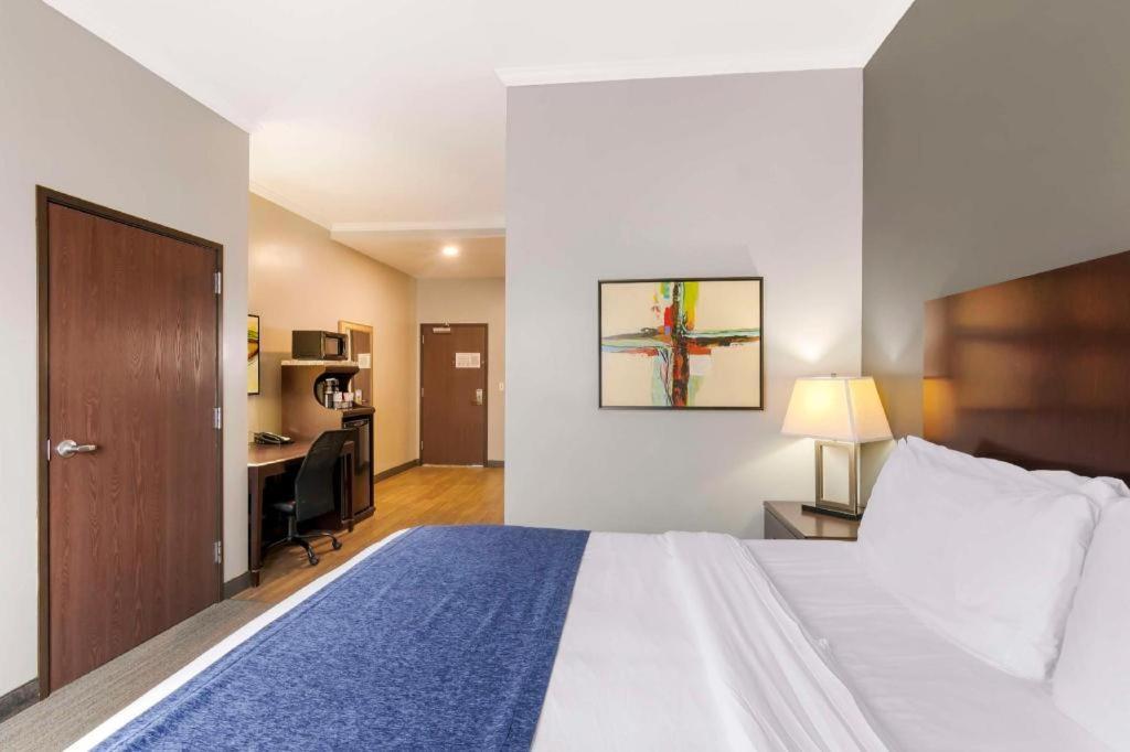 Best Western Plus Olathe Hotel Extérieur photo